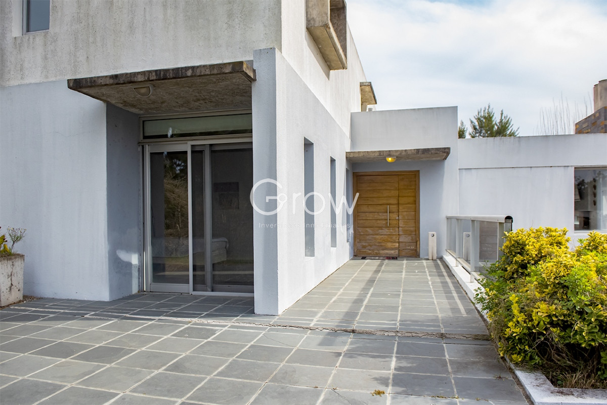 Casa ID.2588 - Casa en Venta, Gran Oportunidad.