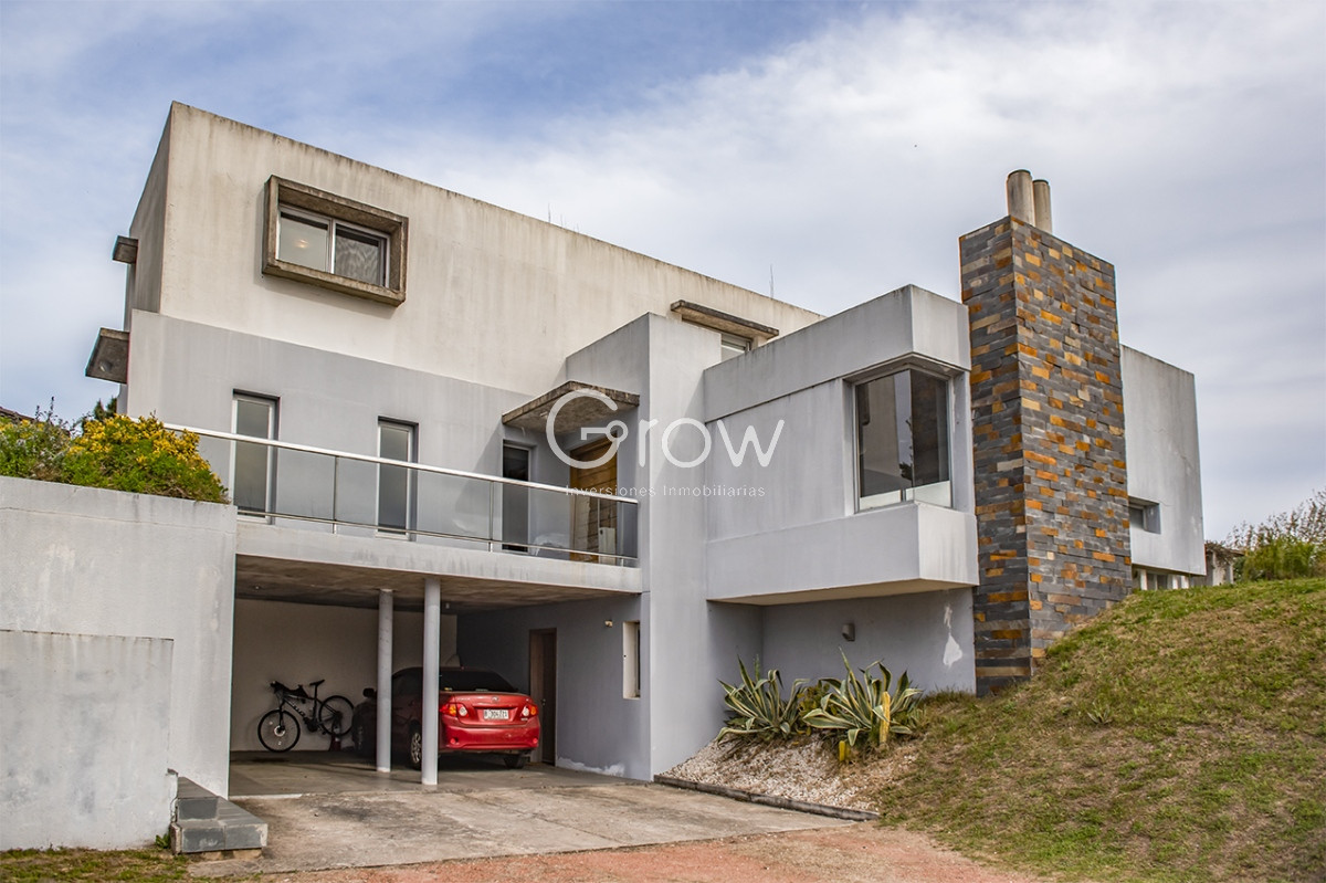 Casa ID.2588 - Casa en Venta, Gran Oportunidad.