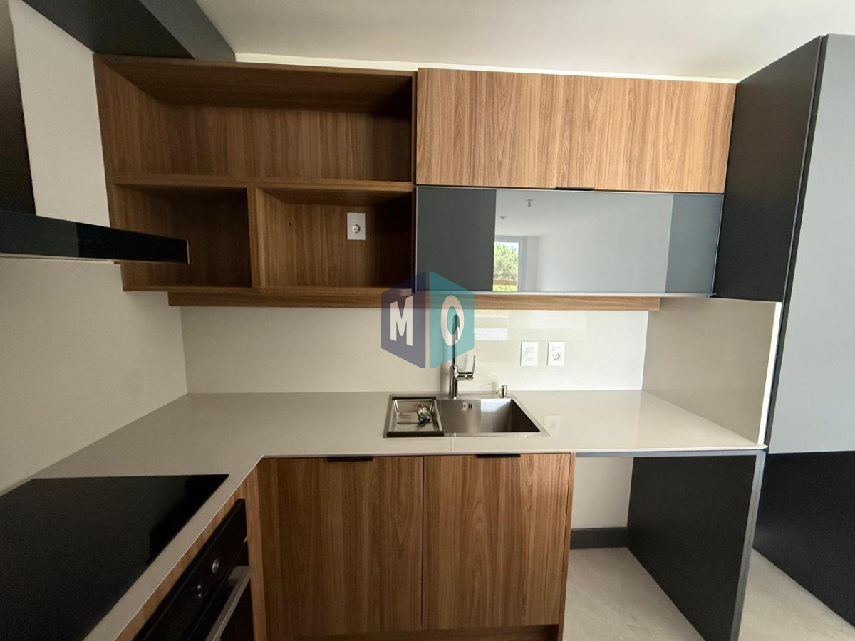 Apartamento ID.1174 - Vende apartamento de 1 dormitorio y medio en Punta del Este 