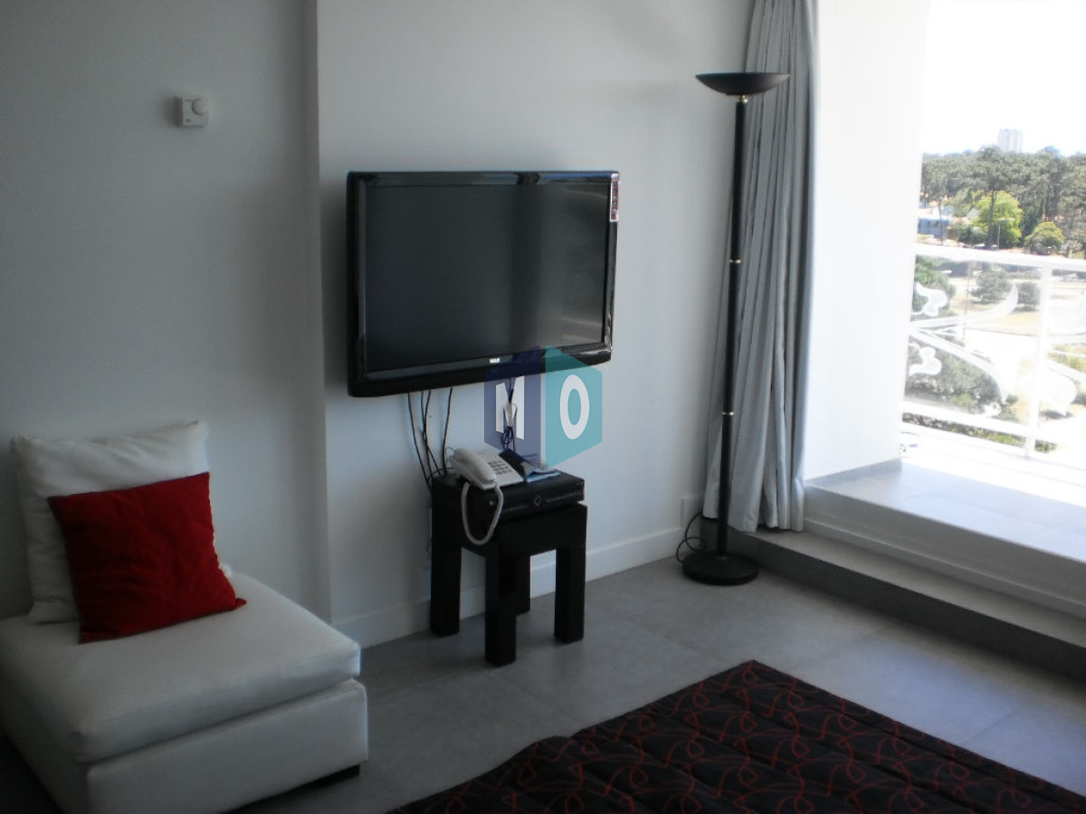 Apartamento ID.1084 - Impecable departamento en venta, en Torre Yoo