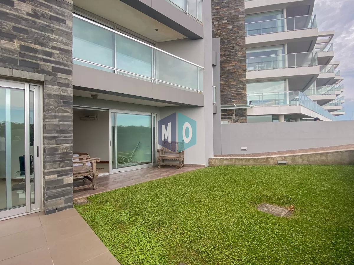 Apartamento ID.888 - Impecable departamento, comodo e iluminado.