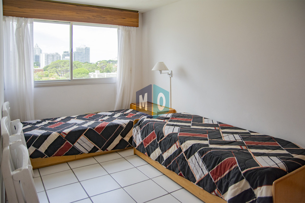 Apartamento ID.1103 - Apartamenro de 3 dormitorios a la venta en Punta del Este
