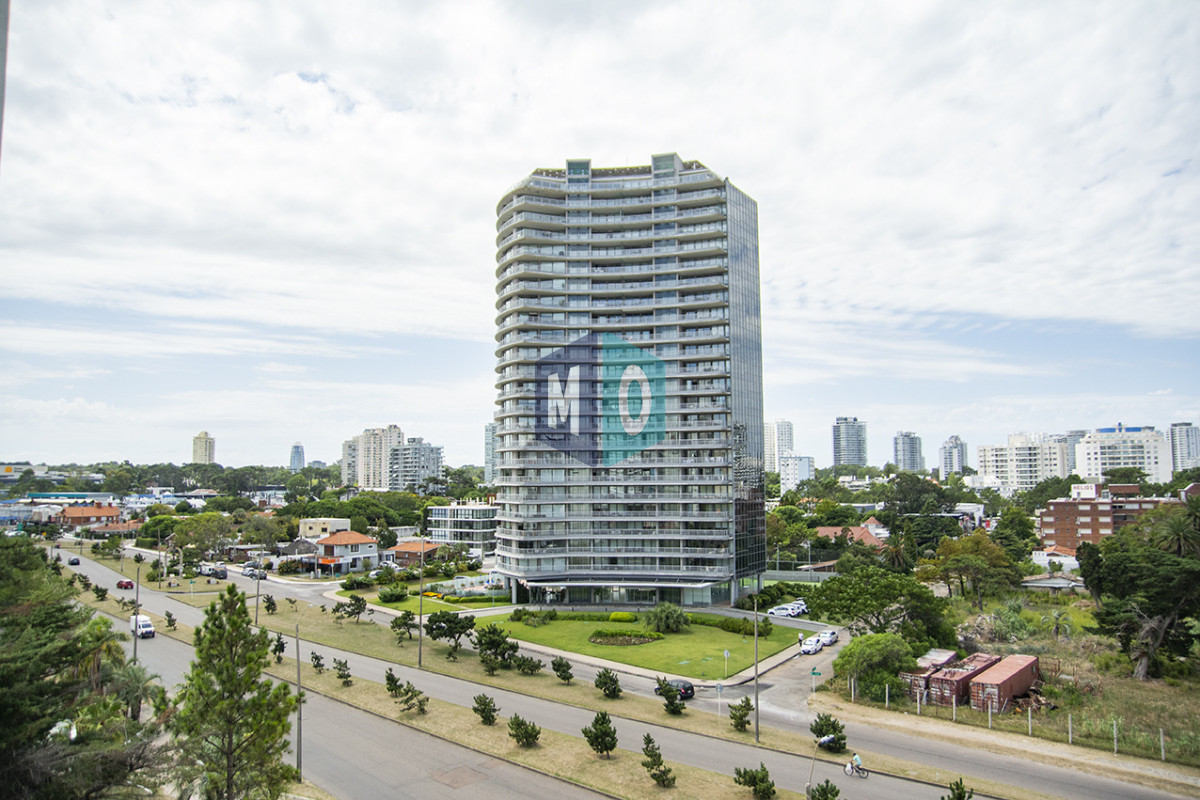 Apartamento ID.1103 - Apartamenro de 3 dormitorios a la venta en Punta del Este