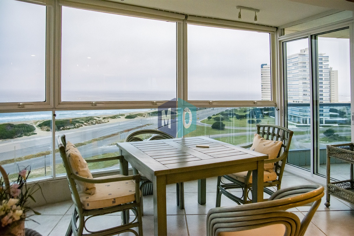 Apartamento ID.587 - Departamento en venta de 3 dormitorios en Torre Nueva York.
