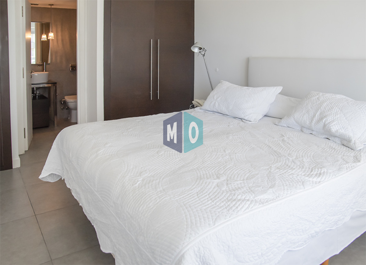 Apartamento ID.1083 - Apartamento en venta de 1 dormitorios a pasos del shopping en Punta del Este.