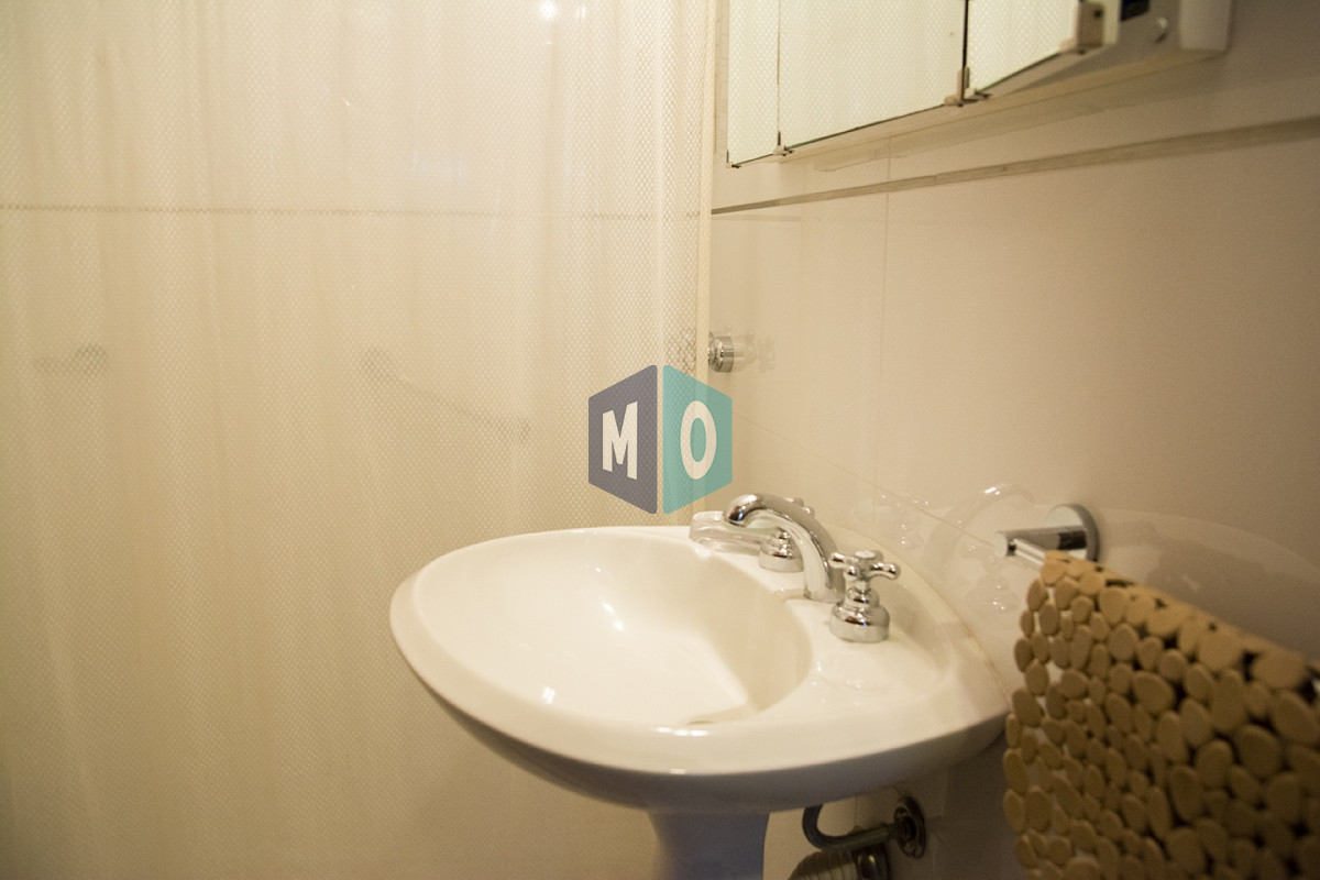 Apartamento ID.948 - Apartamento en Venta de 3 dormitorios en parada 2 de playa brava, cerca de servicios en Punta del Este 