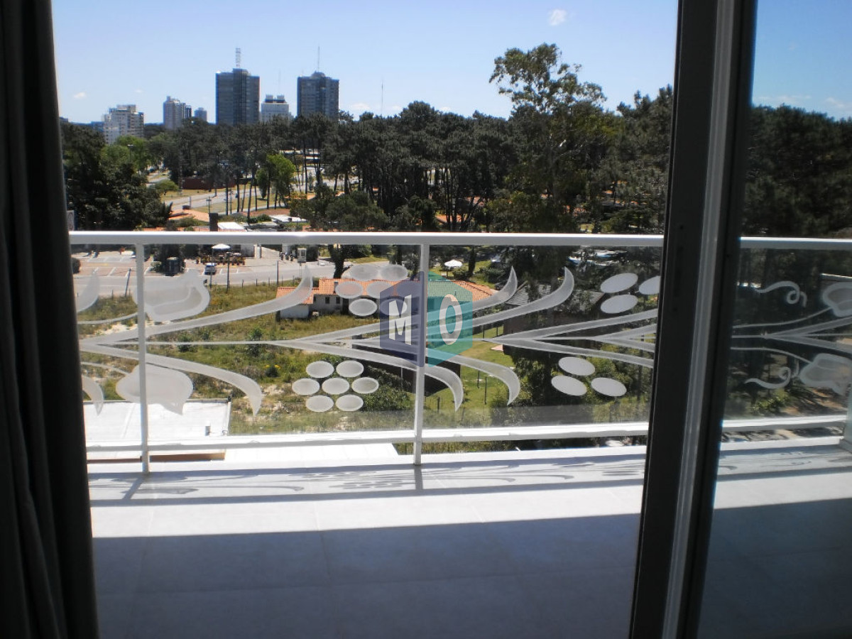 Apartamento ID.1084 - Impecable departamento en venta, en Torre Yoo