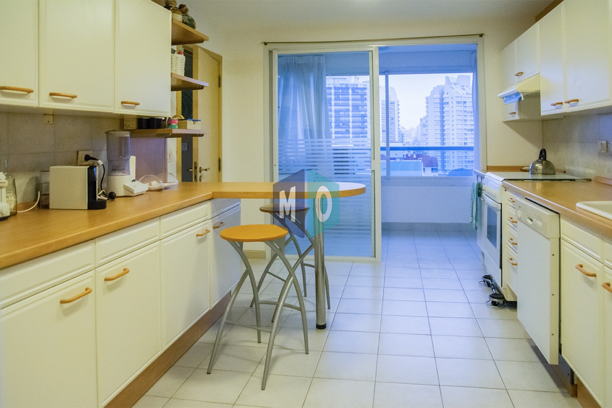 Apartamento ID.587 - Departamento en venta de 3 dormitorios en Torre Nueva York.