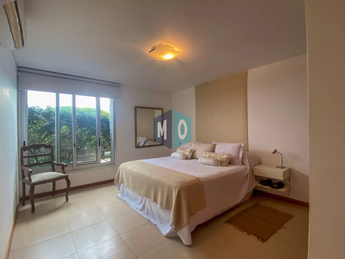 Apartamento ID.888 - Impecable departamento, comodo e iluminado.