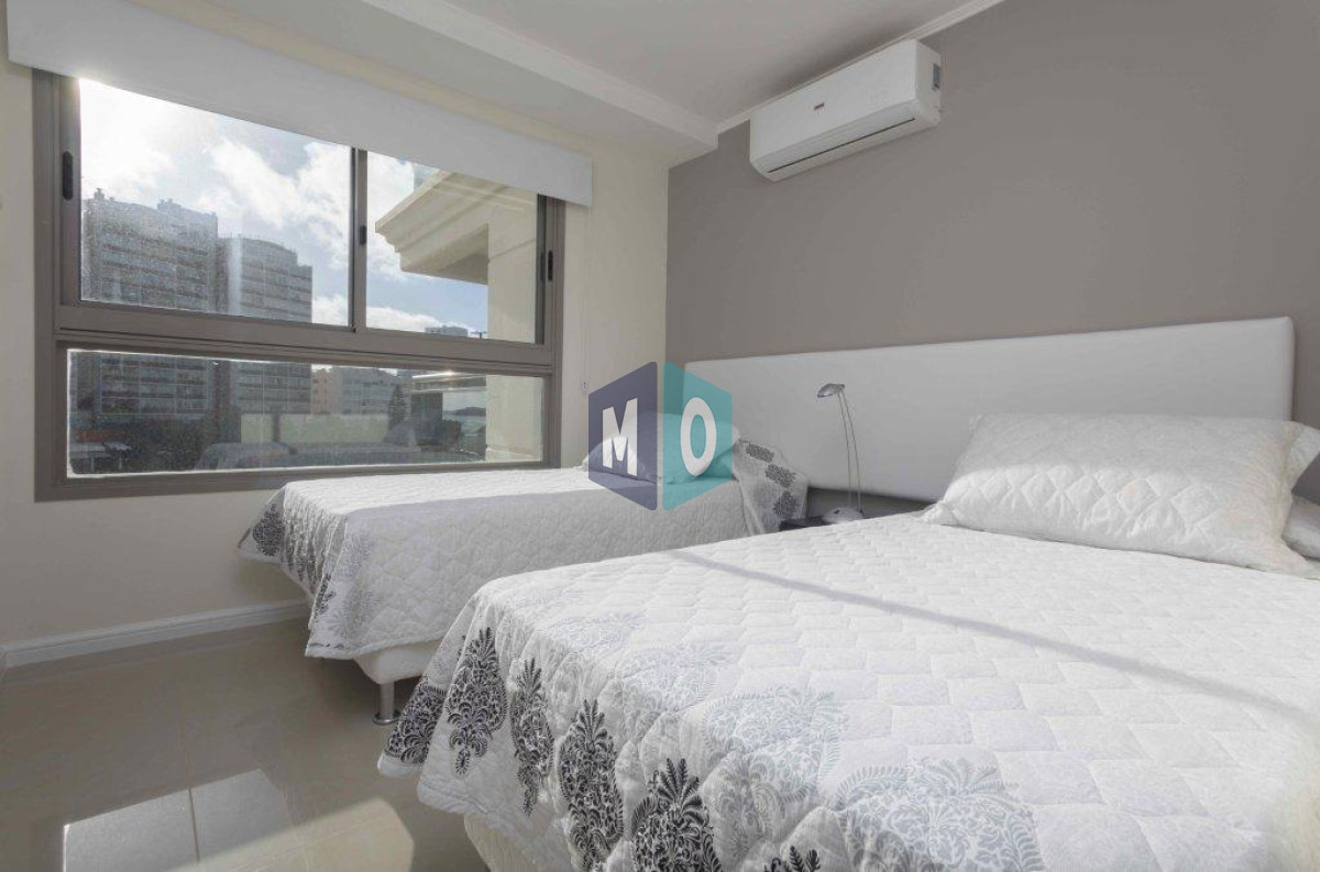 Apartamento ID.764 - Hermoso Departamento de 2 dormitorios en venta en Torre Imperiale.