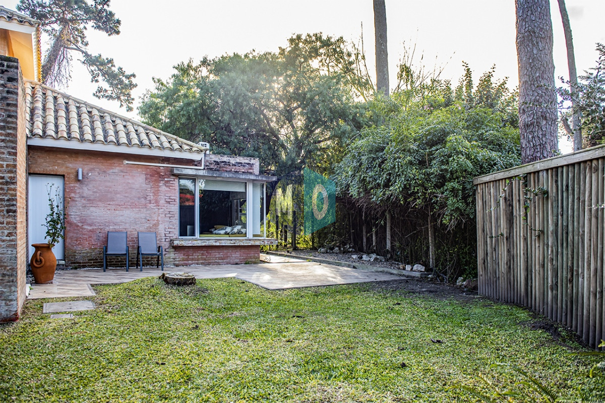 Casa ID.836 - Casa en Venta de 4 dormitorios en San Rafael , Punta del este 