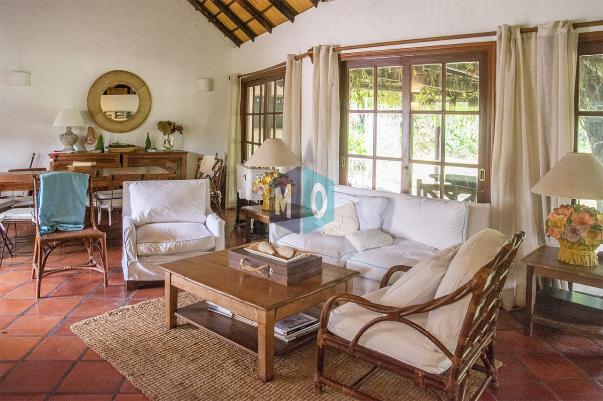 Casa ID.1167 - En venta casa de 1 dormitorio con dependencia en Cantegril