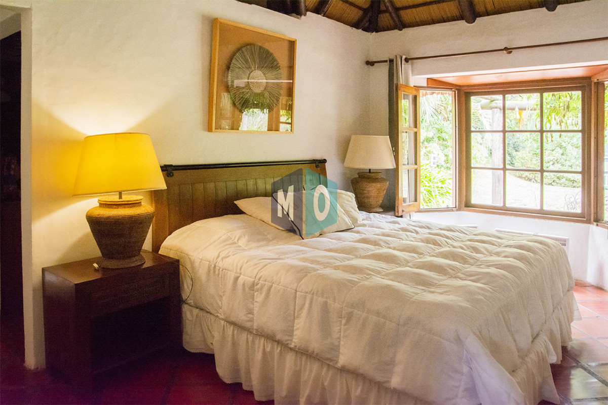 Casa ID.1167 - En venta casa de 1 dormitorio con dependencia en Cantegril
