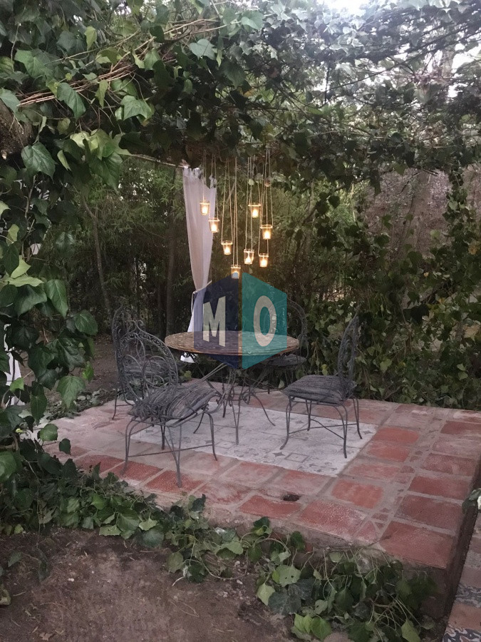 Casa ID.1166 - Chalet de 4 dormitorios, piscina y parrillero en venta, Zona tranquila. Punta del Este.