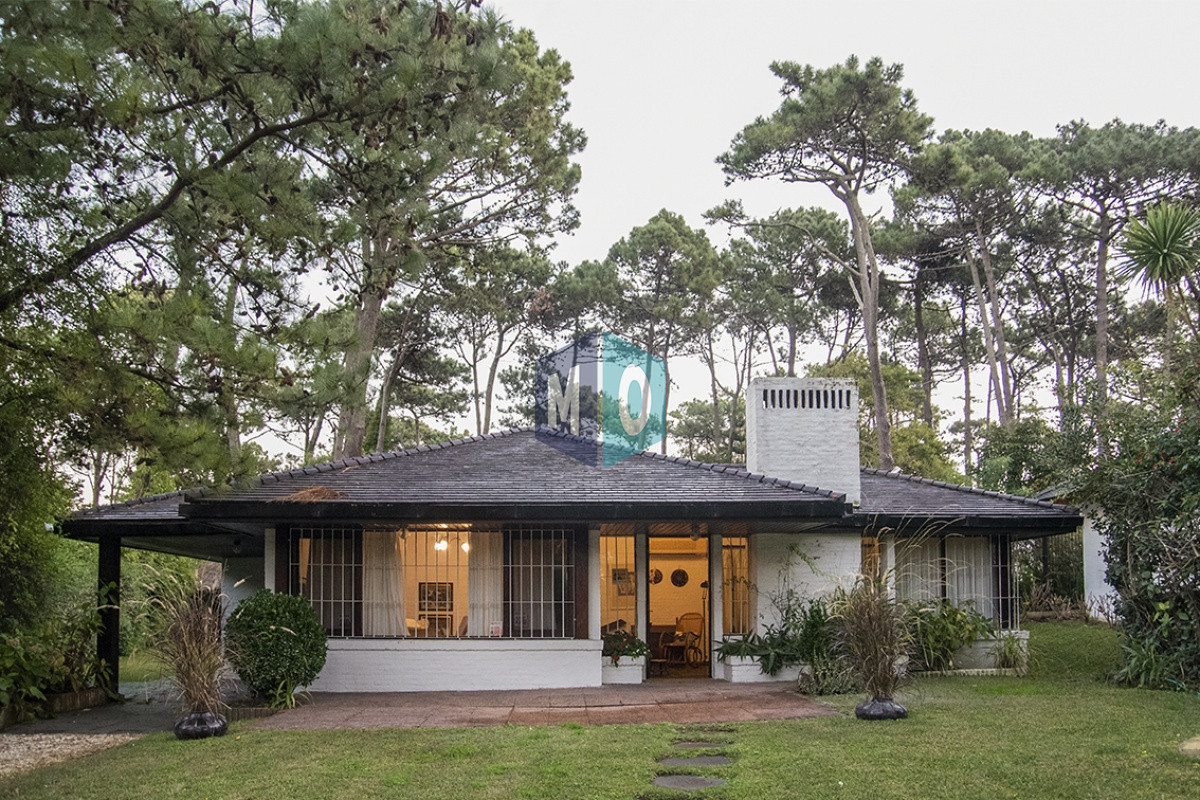 Casa ID.1164 - Casa en San rafael, 3 dormitorios y dependencia de servicio