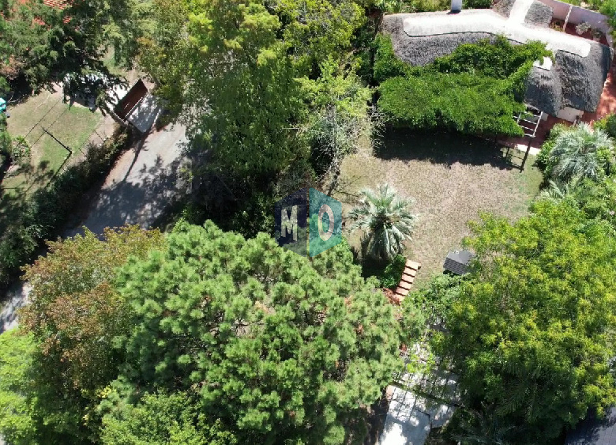 Casa ID.1167 - En venta casa de 1 dormitorio con dependencia en Cantegril