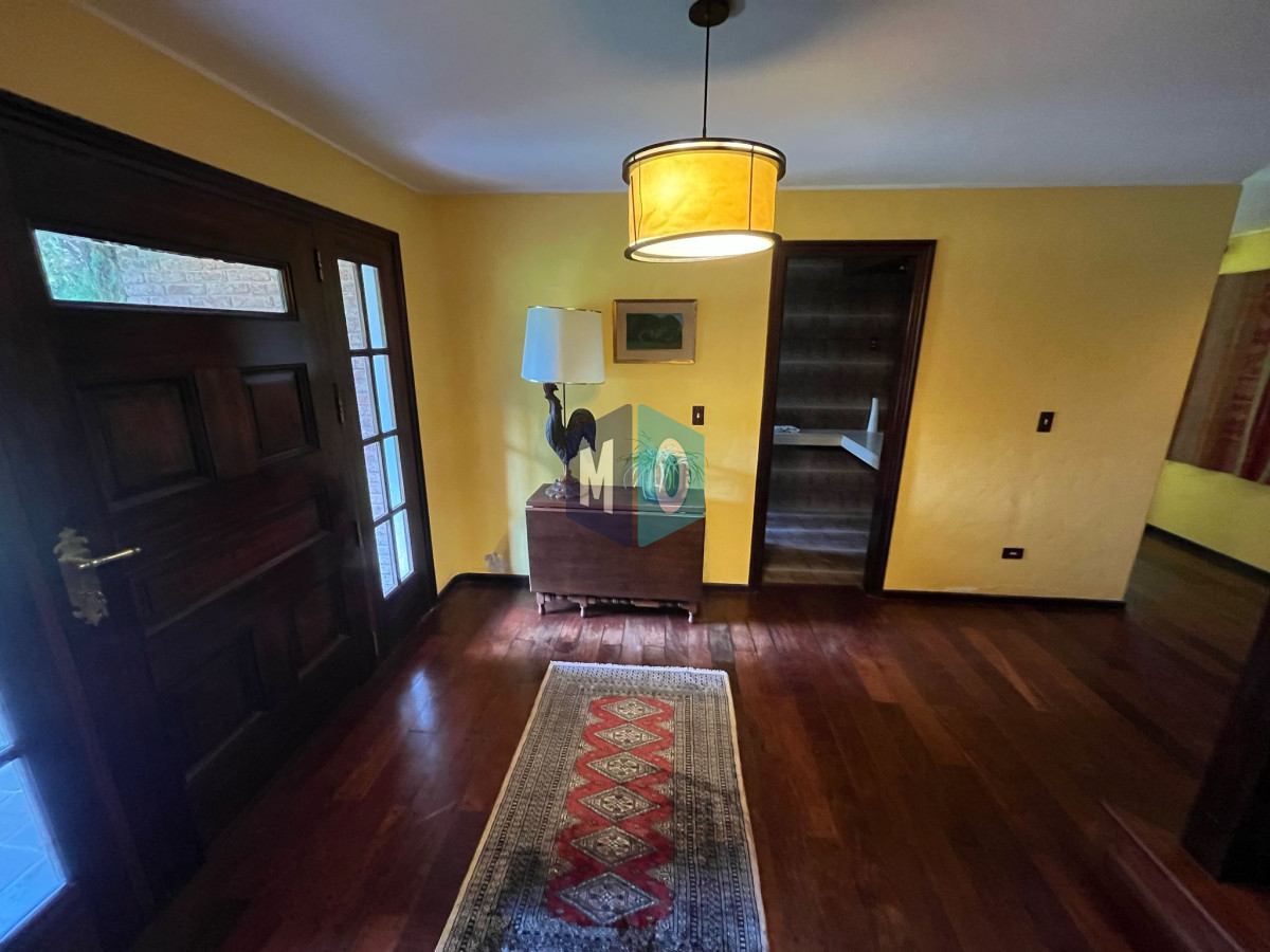 Casa ID.947 - Hermosa mansión en Golf de 6 dormitorios , Punta del Este
