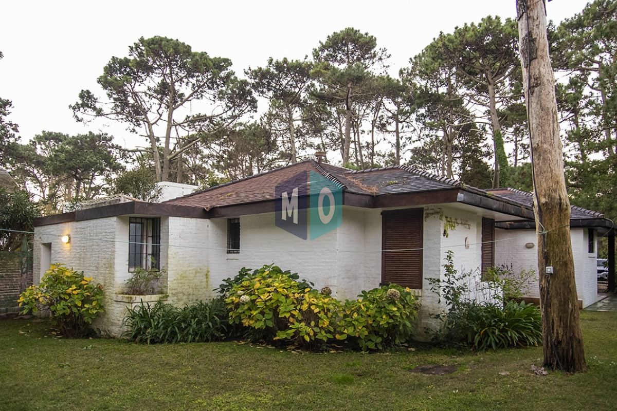 Casa ID.1164 - Casa en San rafael, 3 dormitorios y dependencia de servicio