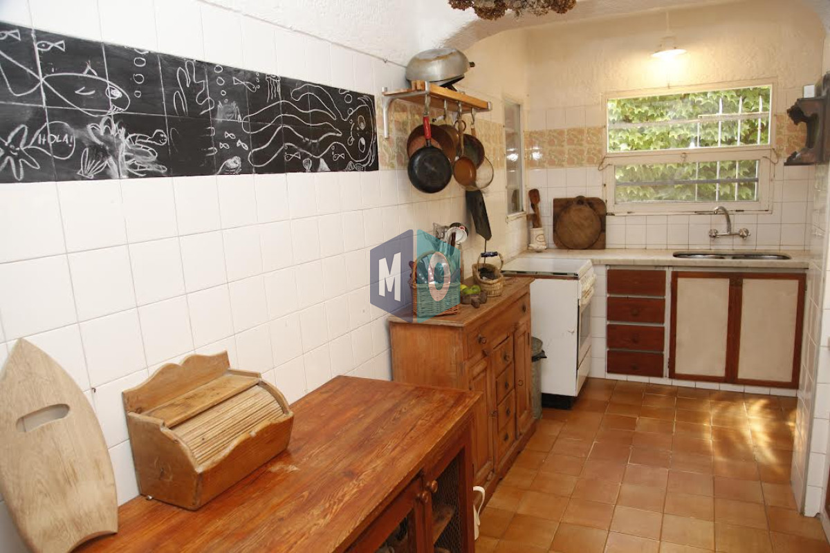 Casa ID.533 - Chalet de 5 dormitorios en venta proximo al mar, La Barra