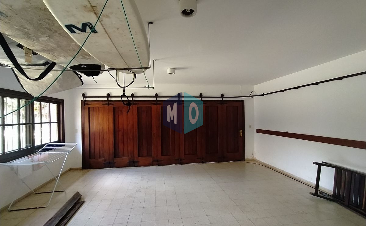 Casa ID.947 - Hermosa mansión en Golf de 6 dormitorios , Punta del Este