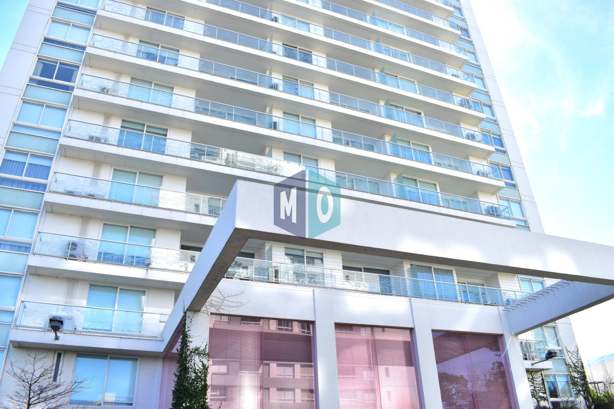 Apartamento ID.1083 - Apartamento en venta de 1 dormitorios a pasos del shopping en Punta del Este.
