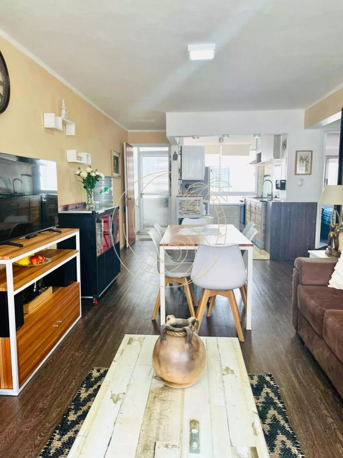 Apartamento ID.21092799 - Apartamento en Venta de 2 dormitorios en la Peninsula , Punta del este 