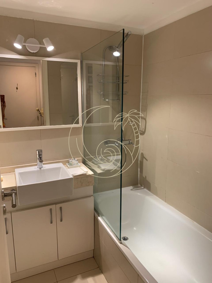 Apartamento ID.21092456 - Vende apartamento de 1 dormitorio en edificio unique, Punta del Este