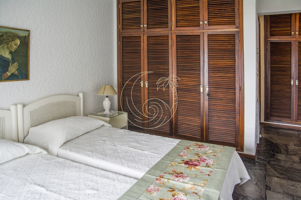 Apartamento ID.21092804 - Apartamento en Venta de 3 dormitorios en parada 2 de playa brava, cerca de servicios en Punta del Este 
