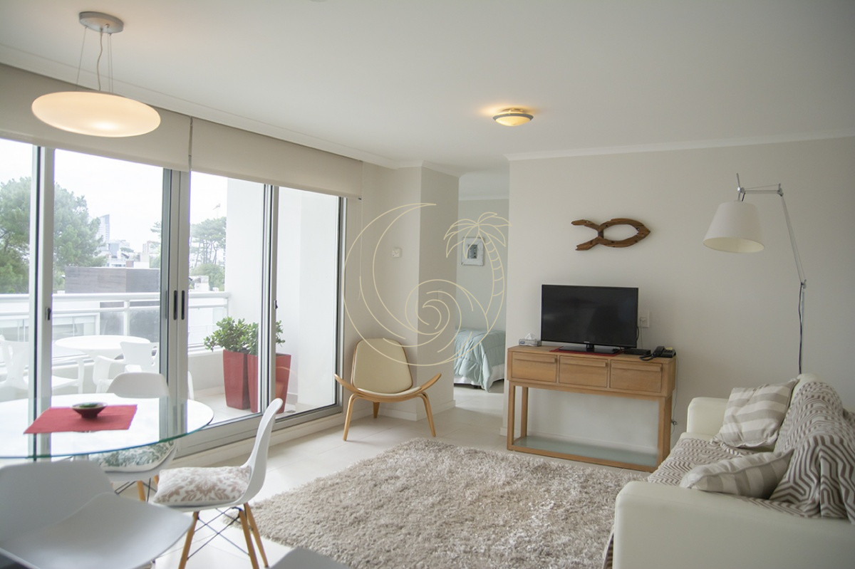 Apartamento ID.21092462 - Departamento de 1 dormitorio y medio en venta en complejo con amenities. Playa Brava