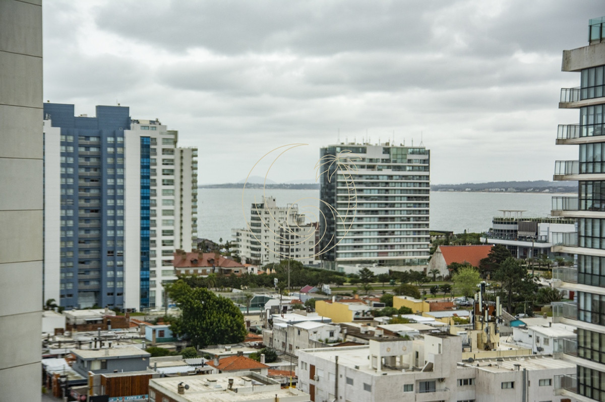 Apartamento ID.21092804 - Apartamento en Venta de 3 dormitorios en parada 2 de playa brava, cerca de servicios en Punta del Este 