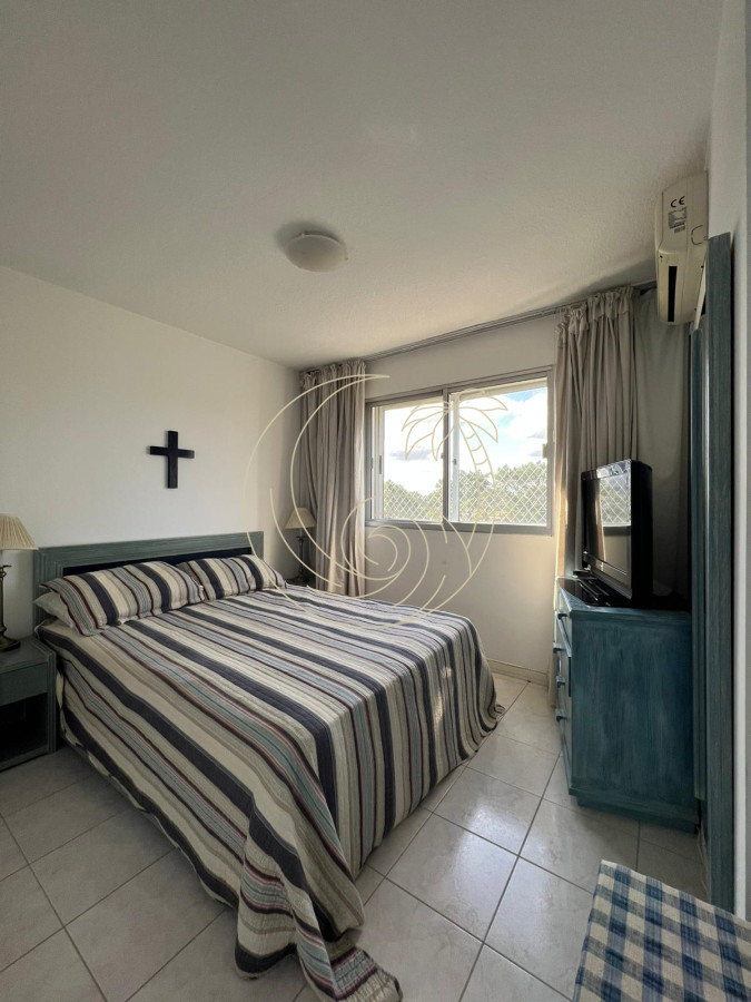 Apartamento ID.21092805 - Venta Apartamento de 2 dormitorios en zona Roosevelt, Punta del este 