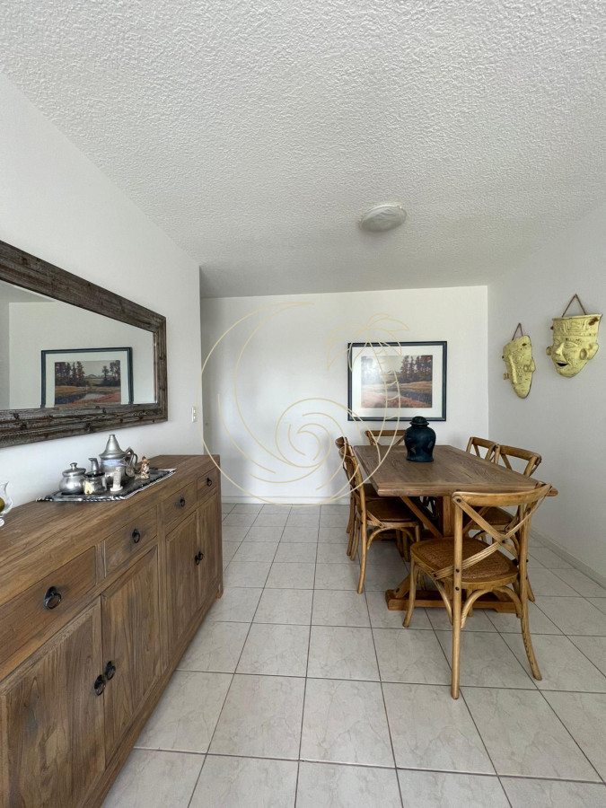 Apartamento ID.21092805 - Venta Apartamento de 2 dormitorios en zona Roosevelt, Punta del este 