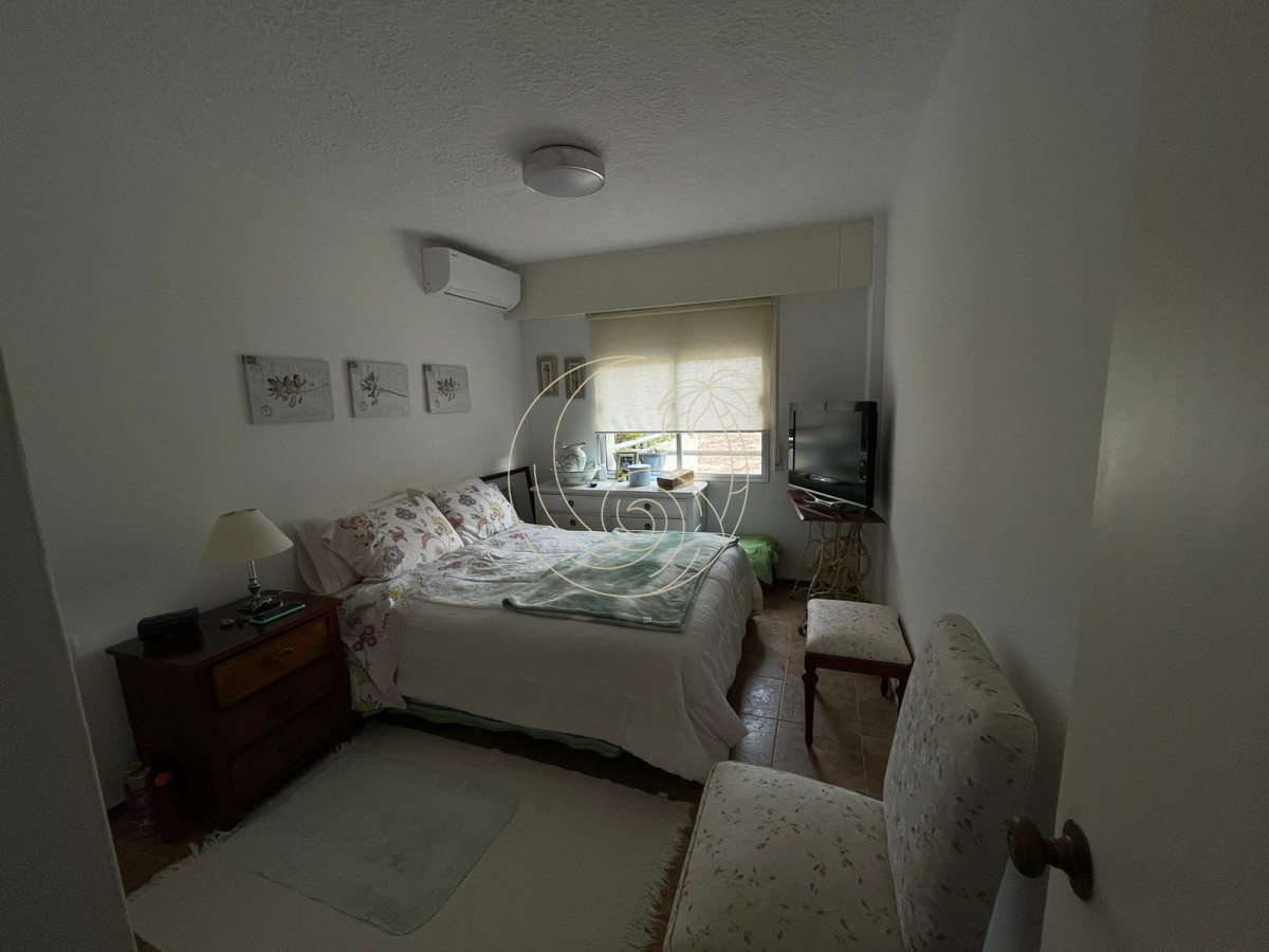 Apartamento ID.21092471 - Vende apartamento de 1 dormitorio en Aidy Grill, Punta del Este