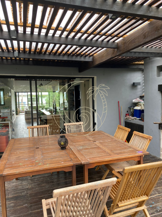 Casa ID.21092764 - Venta Casa de 3 Dormitorios en Montoya Punta del este con Piscina