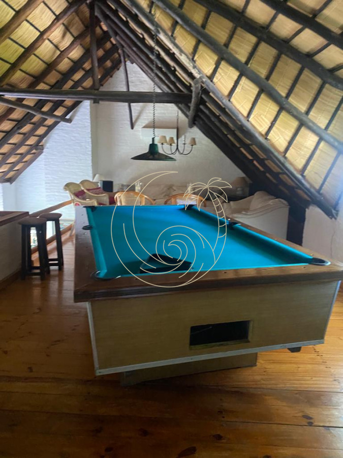 Casa ID.21092394 - Excelente propiedad en venta en zona tranquila. 3 dormitorios.