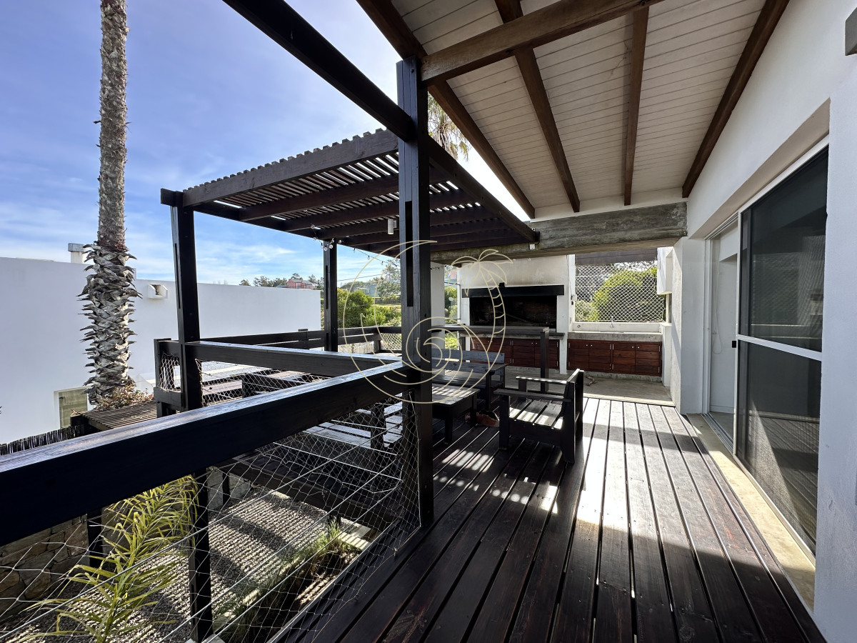 Casa ID.21093019 - Casa en venta estilo minimalista a 300 mts del mar, El chorro.