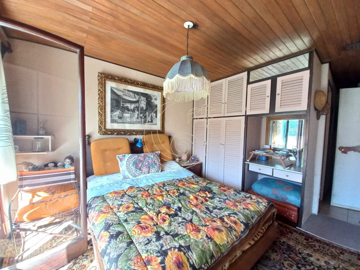 Casa ID.21092392 - Vende casa de 4 dormitorios en Pinares, cerca del mar. Punta del Este. 