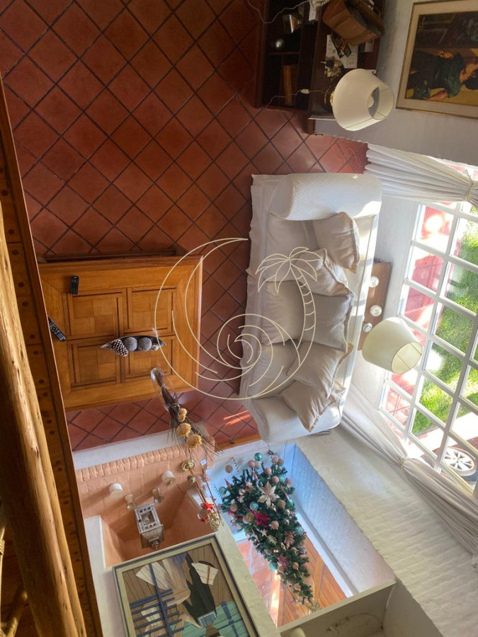 Casa ID.21092394 - Excelente propiedad en venta en zona tranquila. 3 dormitorios.