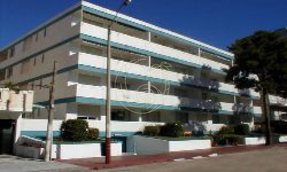 Apartamento ID.21092799 - Apartamento en Venta de 2 dormitorios en la Peninsula , Punta del este 