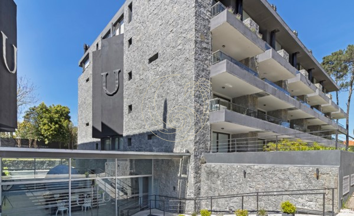 Apartamento ID.21092456 - Vende apartamento de 1 dormitorio en edificio unique, Punta del Este