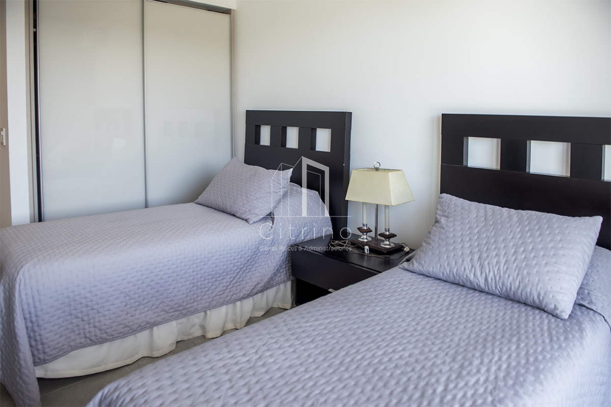 Apartamento ID.1824 - Gran oportunidad, departamento frente al mar con vista a la bahia en venta. Torre Venetian.