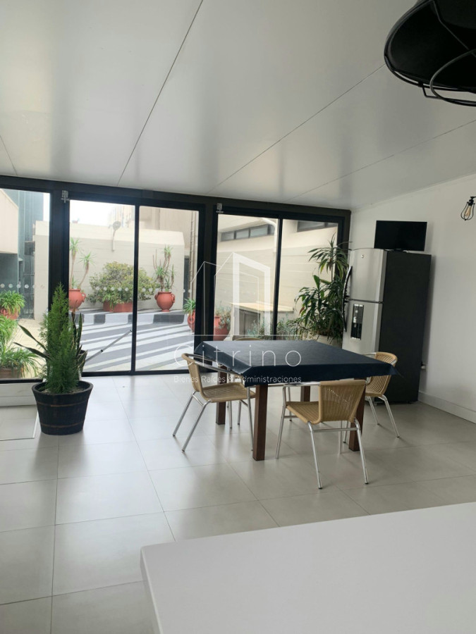 Apartamento ID.2349 - En venta apartamento de 2 mas dep. en Península, Punta del Este