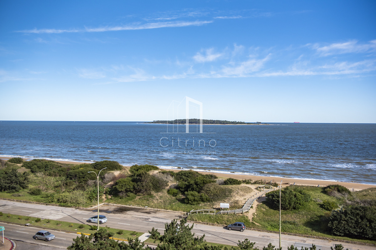 Apartamento ID.1824 - Gran oportunidad, departamento frente al mar con vista a la bahia en venta. Torre Venetian.