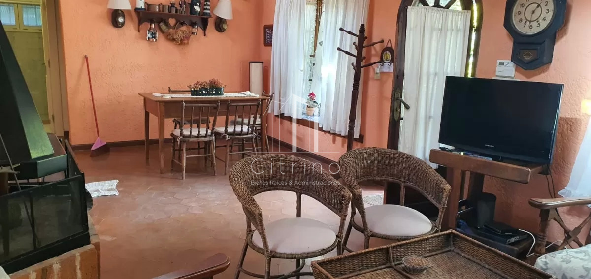 Casa ID.573 - Venta Casa en Aidy Grill, Punta del Este con parrillero a pocas cuadras del mar