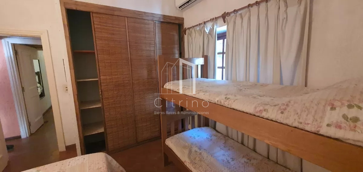 Casa ID.573 - Venta Casa en Aidy Grill, Punta del Este con parrillero a pocas cuadras del mar