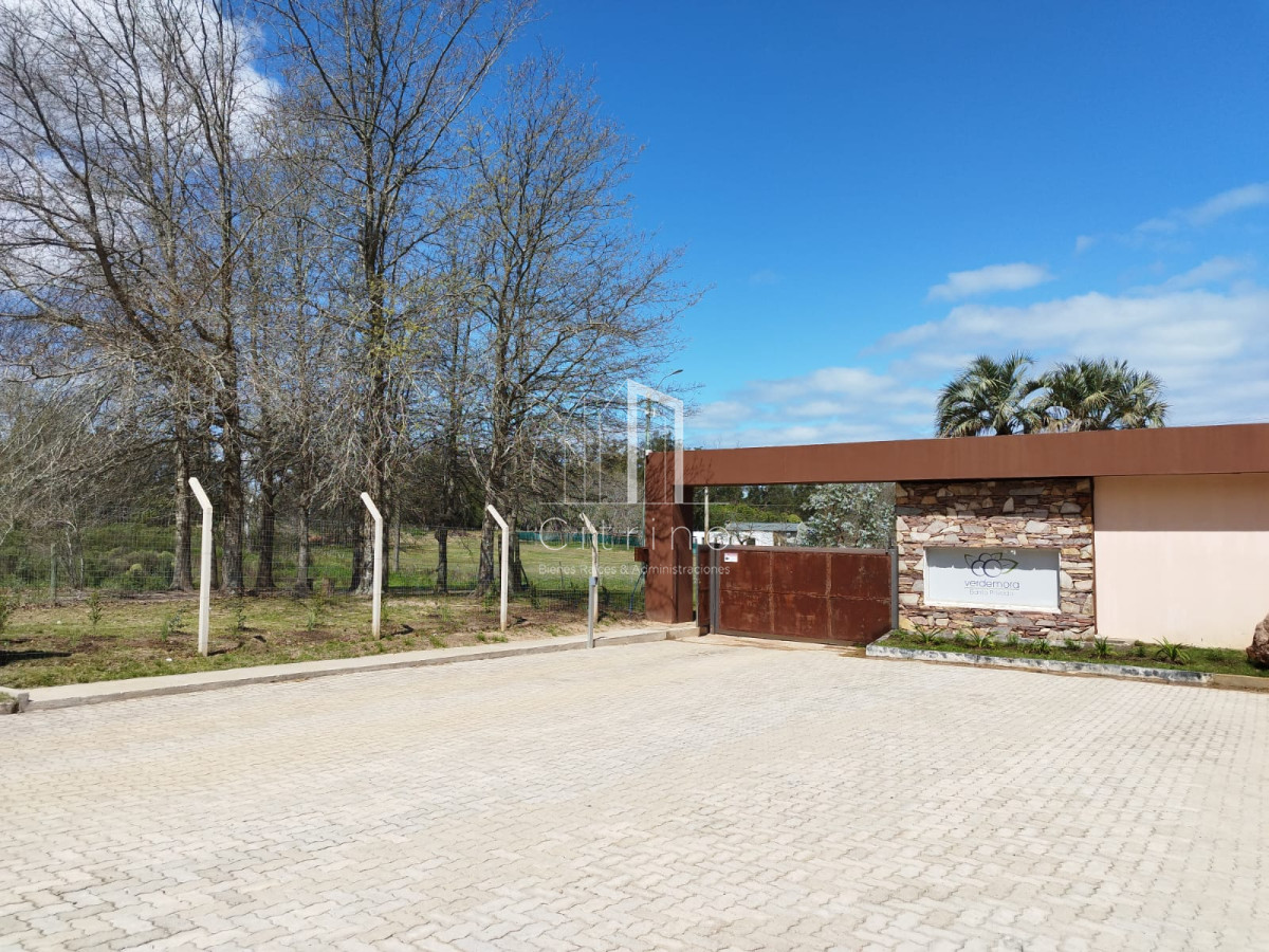 Terreno ID.1648 - Terreno en Barrio Cerrado en venta