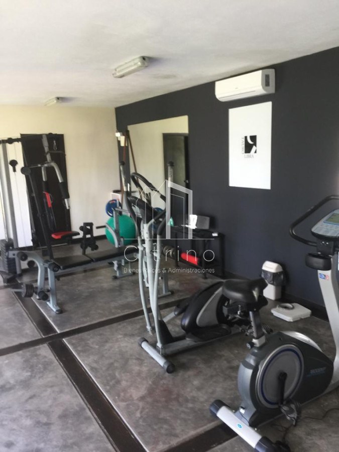 Apartamento ID.348 - Espectacular departamento en Playa Mansa de 3 dormitorios frente al mar!