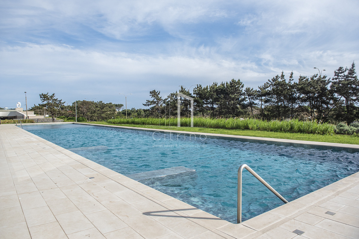 Apartamento ID.1824 - Gran oportunidad, departamento frente al mar con vista a la bahia en venta. Torre Venetian.