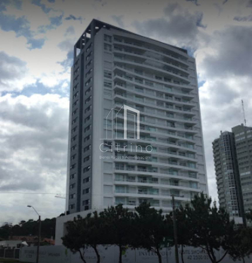 Apartamento ID.2750 - Greenlife de 2 dormitorios en Punta del este