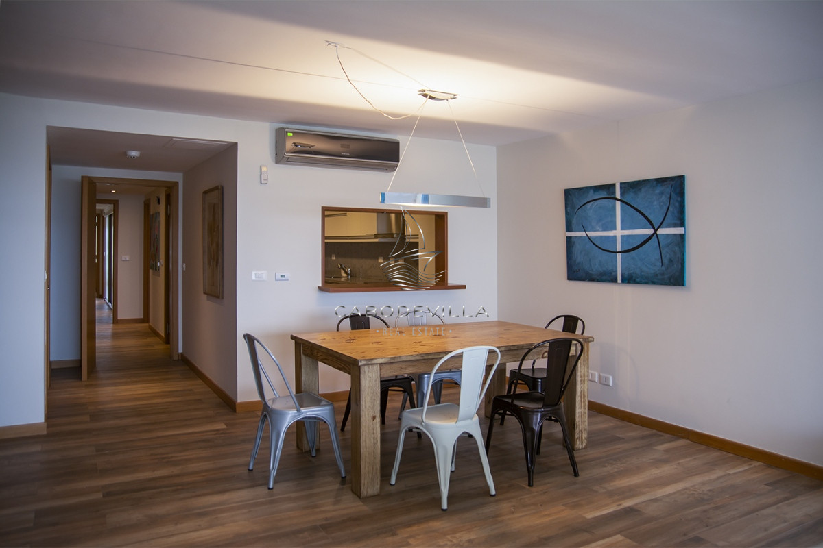 Apartamento ID.392 - Duplex frente al mar a la venta Playa Brava